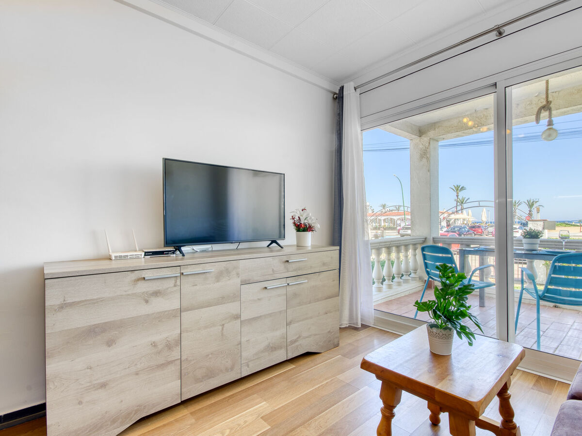 Apt rénové Vue Mer à Empuriabrava, 20m plage - Photo 2