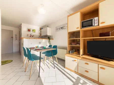 Ulysse Plage 1 – Studio 100 m de la plage : photo 3
