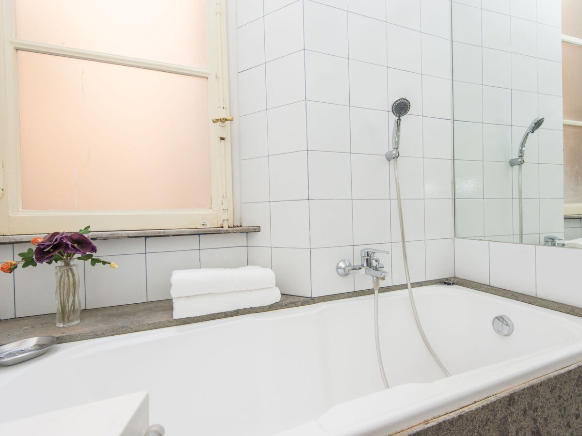 Appartement Romantico – terrasse, Centro Storico Rome - Photo 24