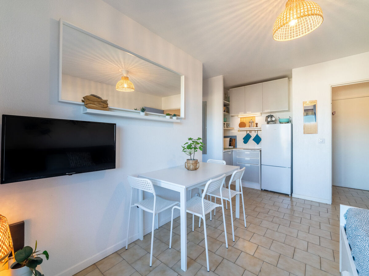 Appartement Saint James au cœur du Lavandou, 200 m plage - Photo 4