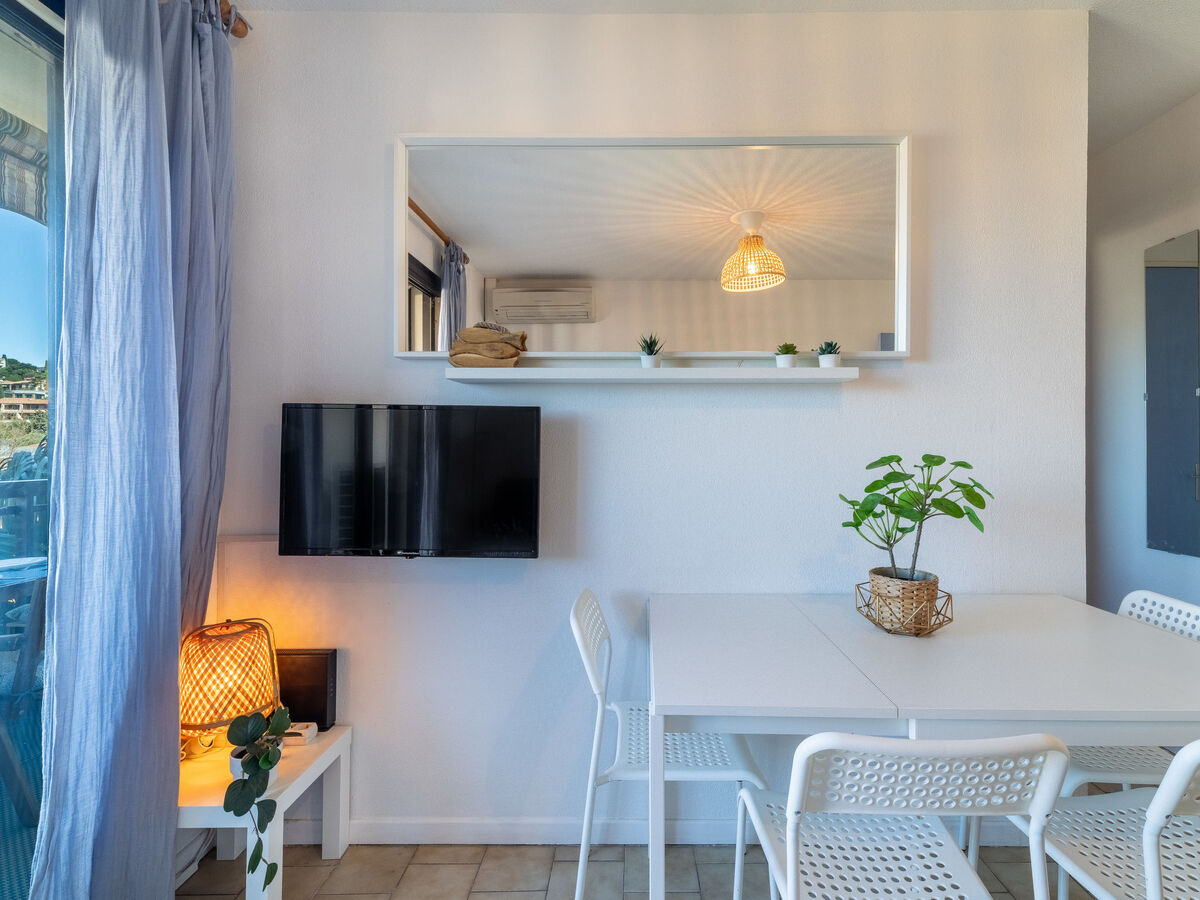 Appartement Saint James au cœur du Lavandou, 200 m plage - Photo 10