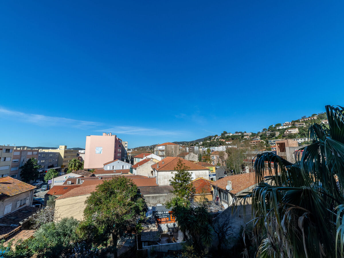 Appartement Saint James au cœur du Lavandou, 200 m plage - Photo 17