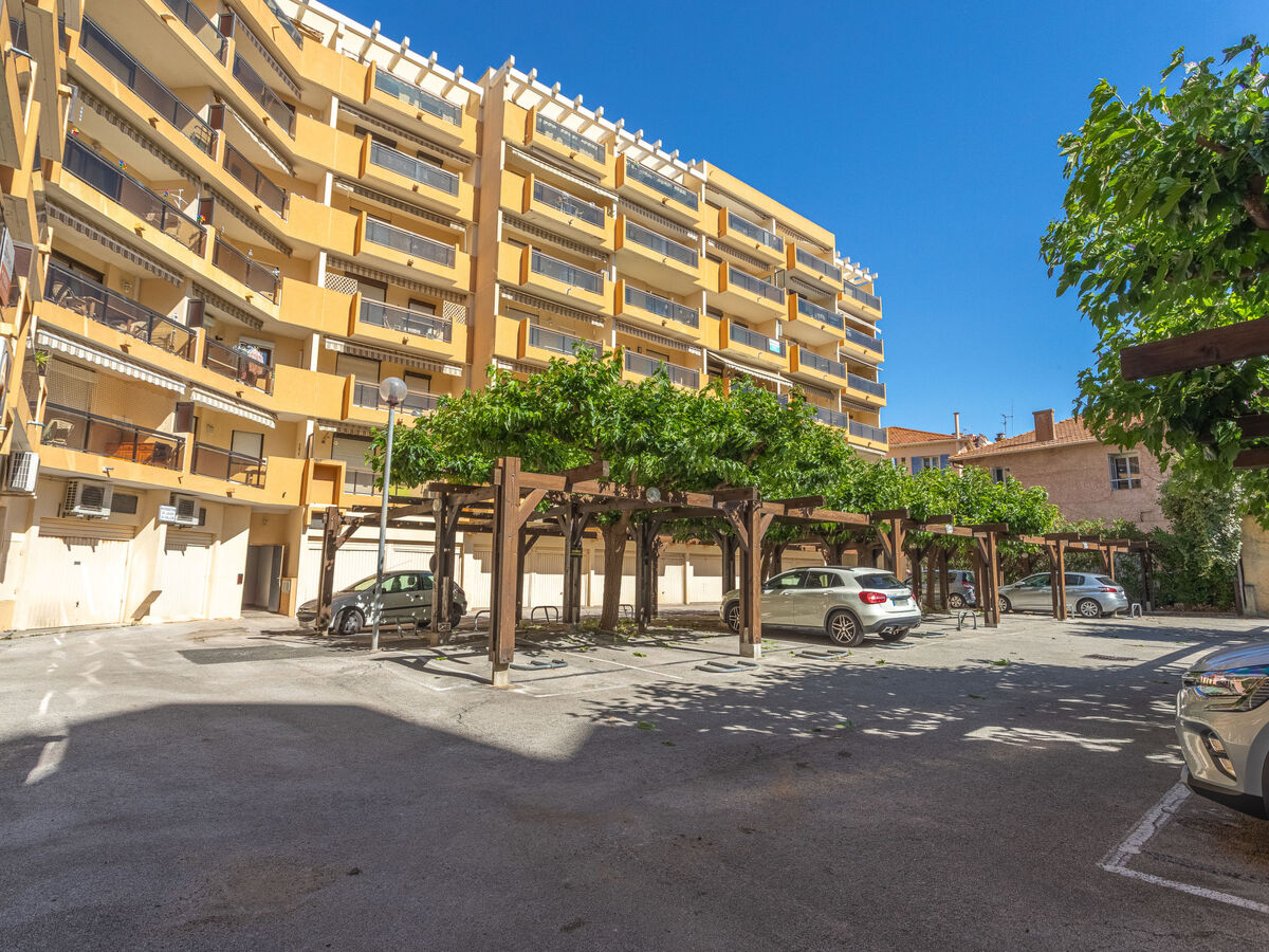 Appartement Saint James au cœur du Lavandou, 200 m plage - Photo 22