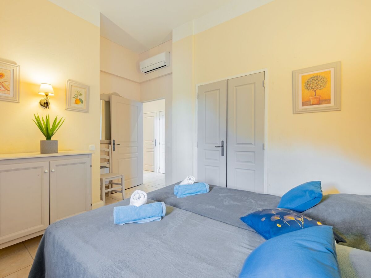 Appartement Villa Francia avec terrasse et vue mer à Cannes - Photo 15