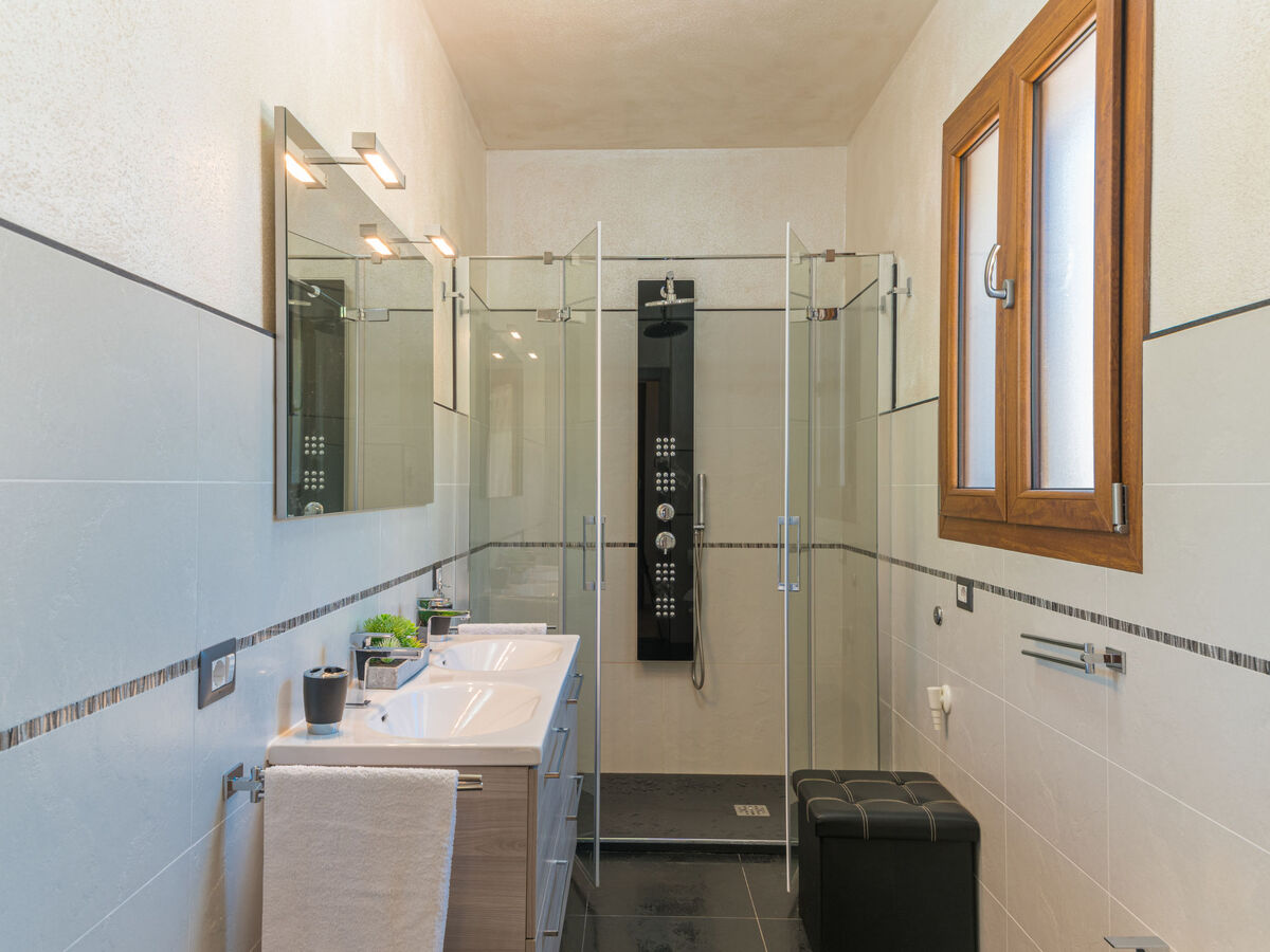 Sterlizia, appartement 3 pièces à La Caletta - Photo 14