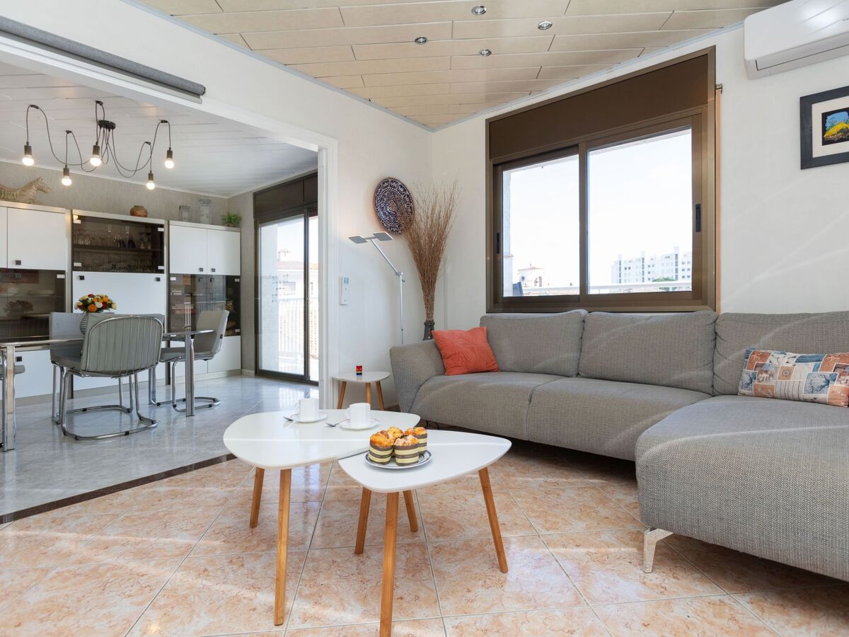 Franco Belga, 3 chambres pour 6 à Miami Platja - Photo 3