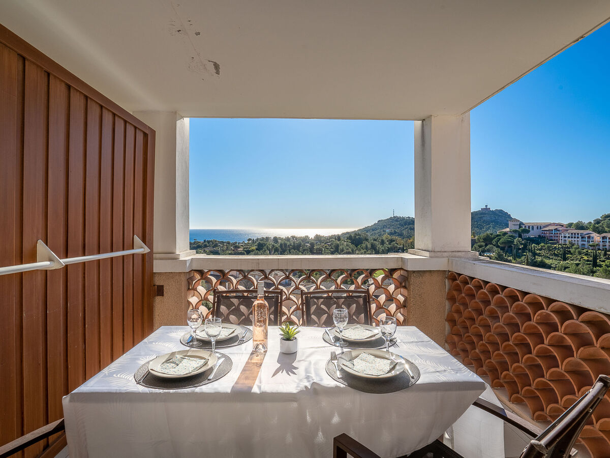 Appartement L'Esquinade – vue mer, golf et 5 piscines à Agay - Photo 1