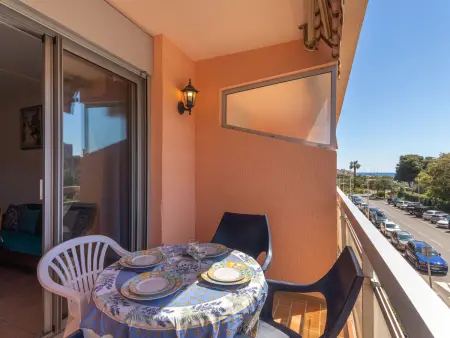 L'Amirauté, appartement 30 m² à 300 m de la plage : photo 13