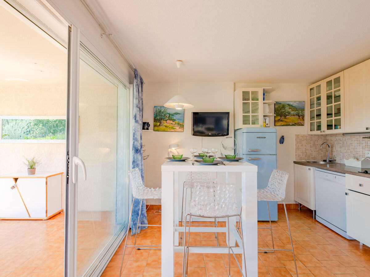 Apt 3 pièces Sainte Maxime, vue mer & terrasse 20m² - Photo 9