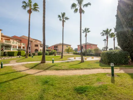 Appartement 2 pièces 150 m de la plage aux Issambres - Photo 4