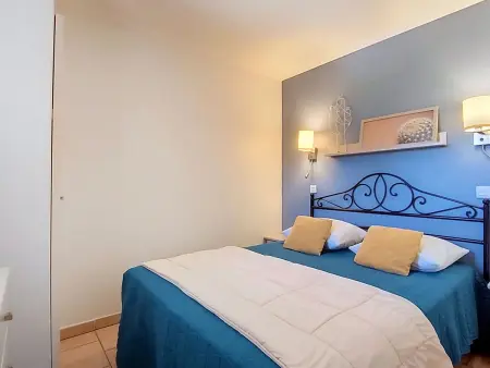 Apt 2 pièces Les Calanques Spa, 50 m mer - Photo 3