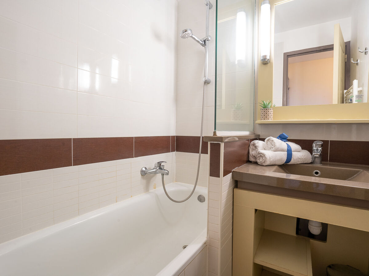 Appartement vue mer au Cap Estérel, rez-de-chaussée avec jardinet - Photo 16
