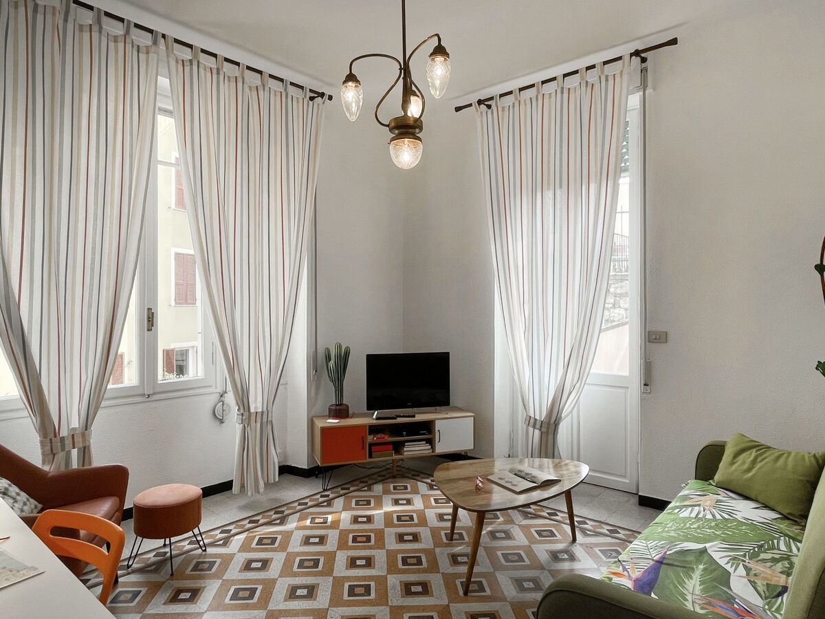 Appartement 8 1/2 à Imperia, 200 m de la plage - Photo 3