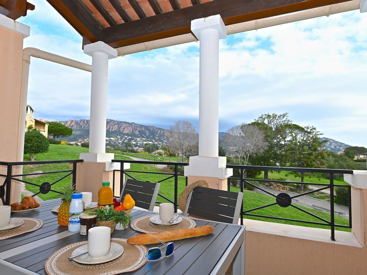 Appartement Le Belvédère – Agay, vue mer, 5 piscines - Photo 1