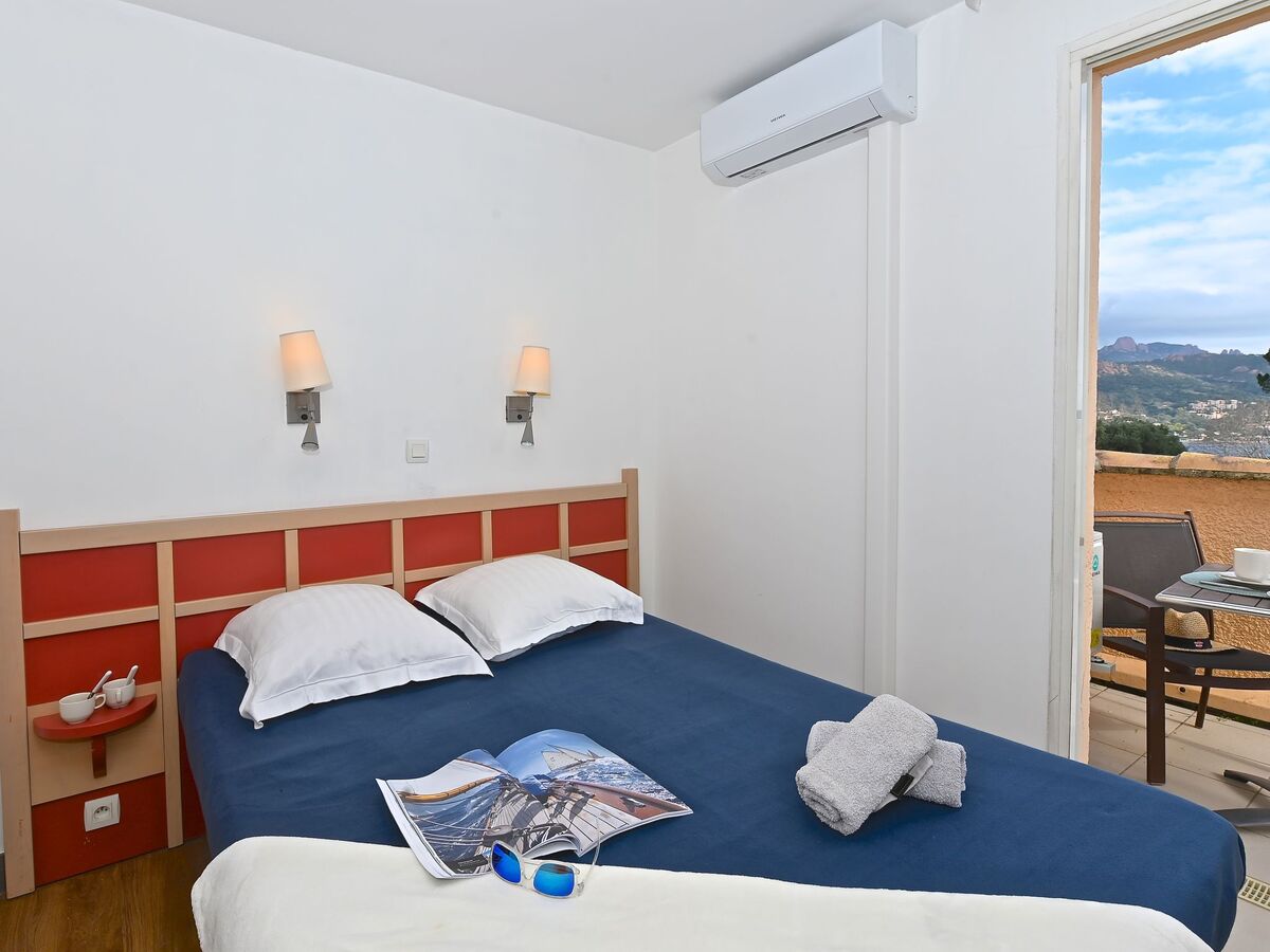 Appartement Le Belvédère – Agay, vue mer, 5 piscines - Photo 4