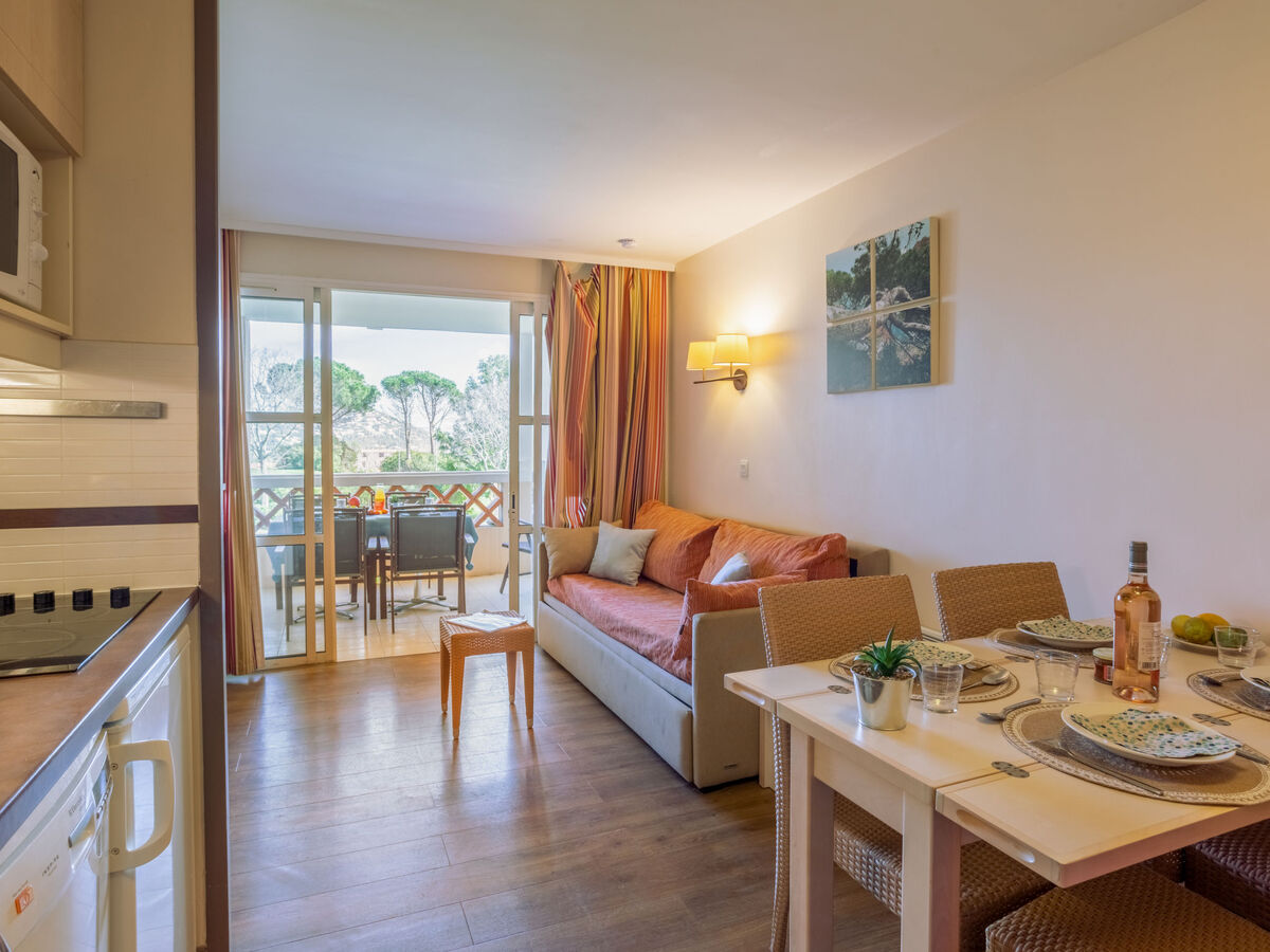 Appartement Le Belvédère – Vue mer, Village Cap Esterel - Photo 2
