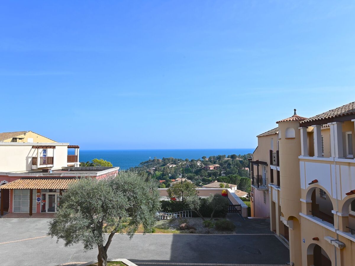 Appartement L'Esquinade – vue mer, golf et 5 piscines à Agay - Photo 7