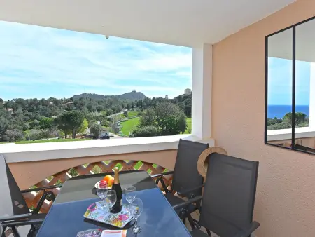 Appartement L'Esquinade, vue mer et golf à Cap Esterel : photo 11