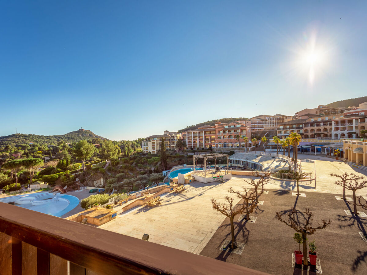 Studio 4 personnes – Village Cap Estérel, vue piscine - Photo 1