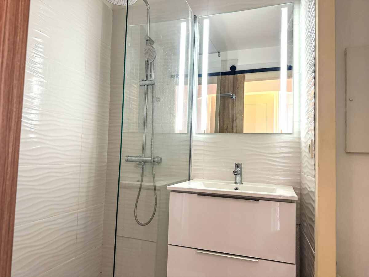 Studio 4 personnes – Village Cap Estérel, vue piscine - Photo 16