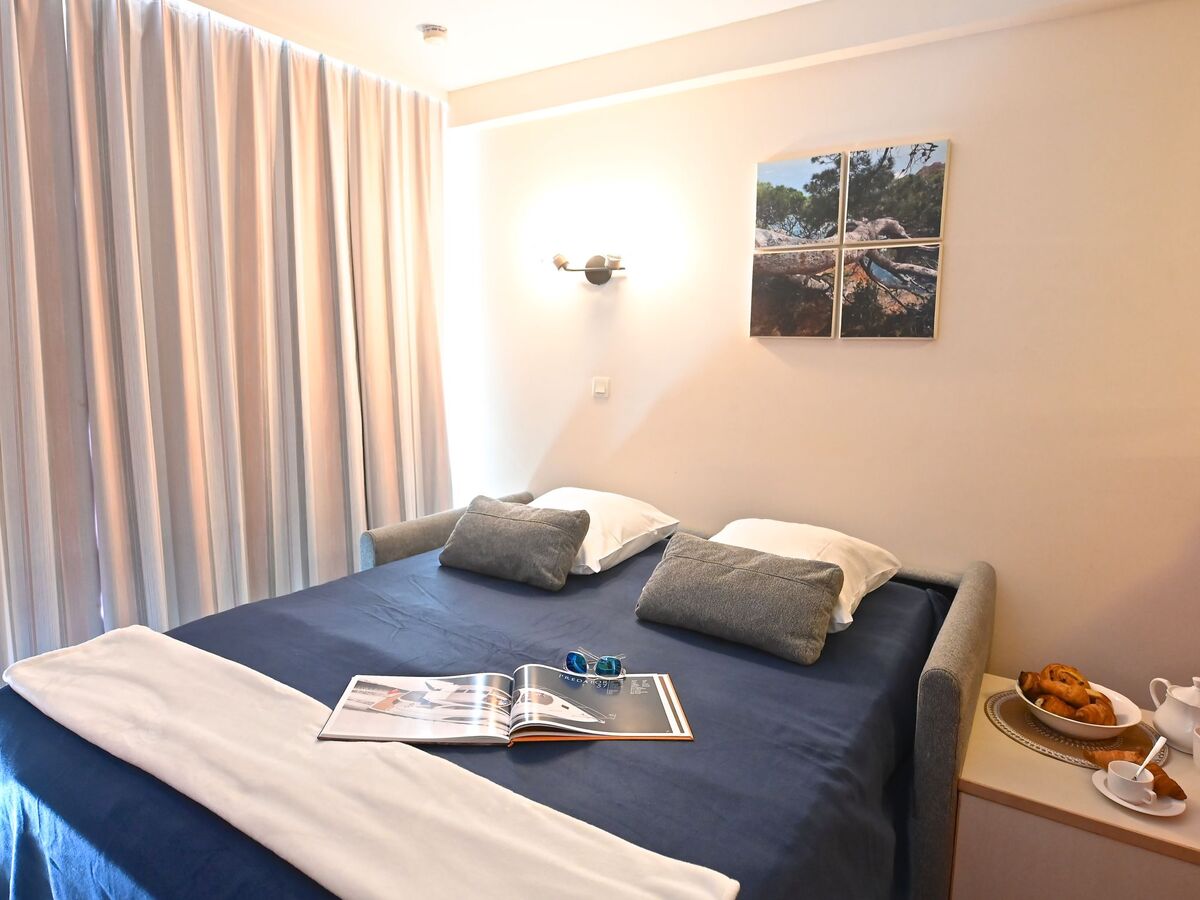 Appartement rez-de-chaussée avec jardin – Cap Estérel - Photo 5