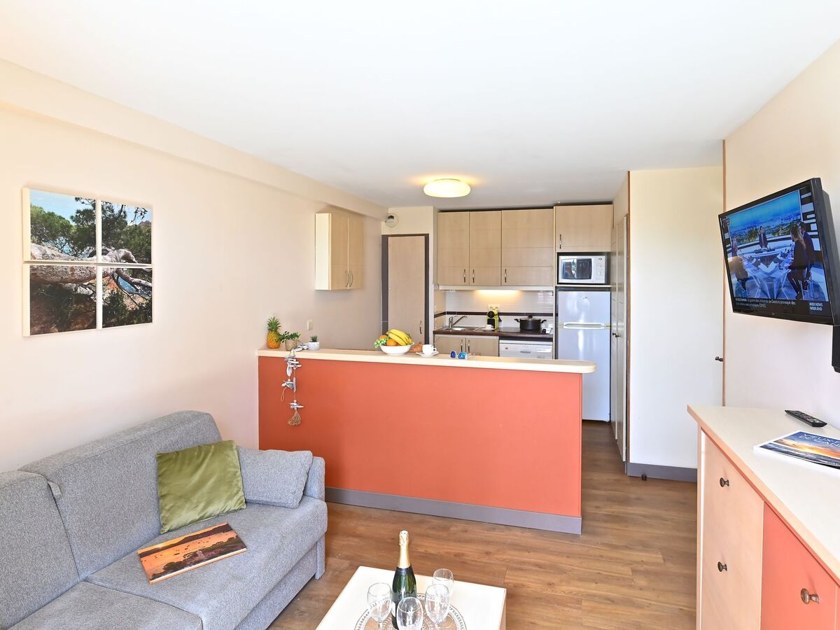 Appartement rez-de-chaussée avec jardin – Cap Estérel - Photo 11