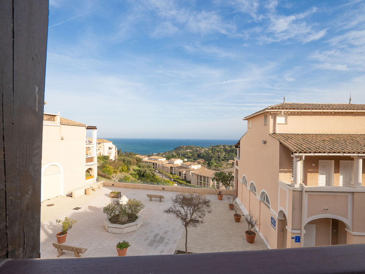 Appartement L'Esquinade – vue mer, terrasse, Cap Esterel - Photo 3