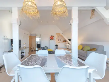Seaview Penthouse : studio sous les toits à De Haan : photo 8