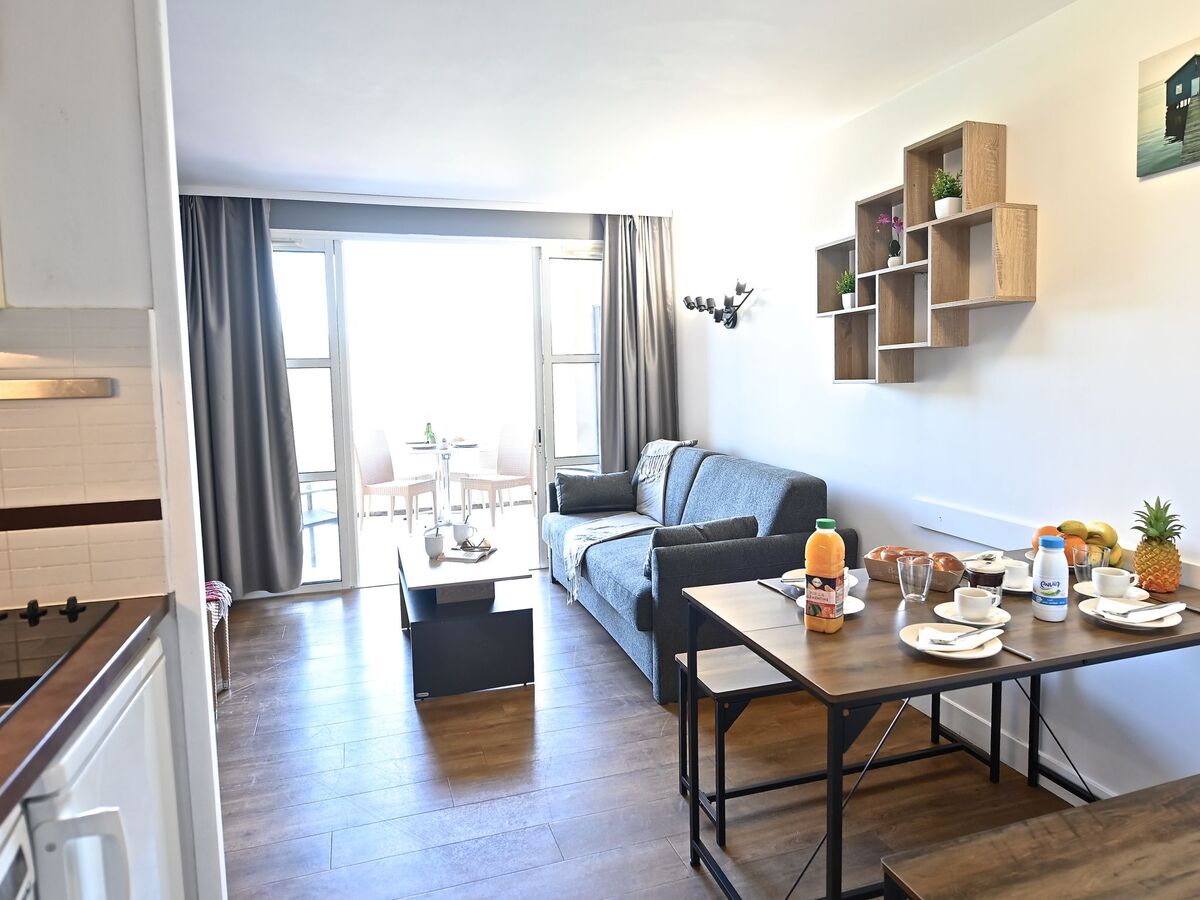 Appartement rénové 2024, vue golf et montagnes – Agay Cap Estérel - Photo 2