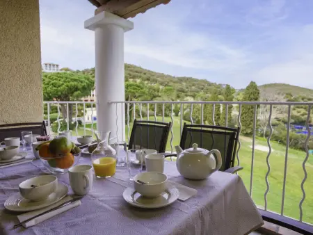 Location appartement à Agay Village Cap Esterel, LEsquinade (H2 317)