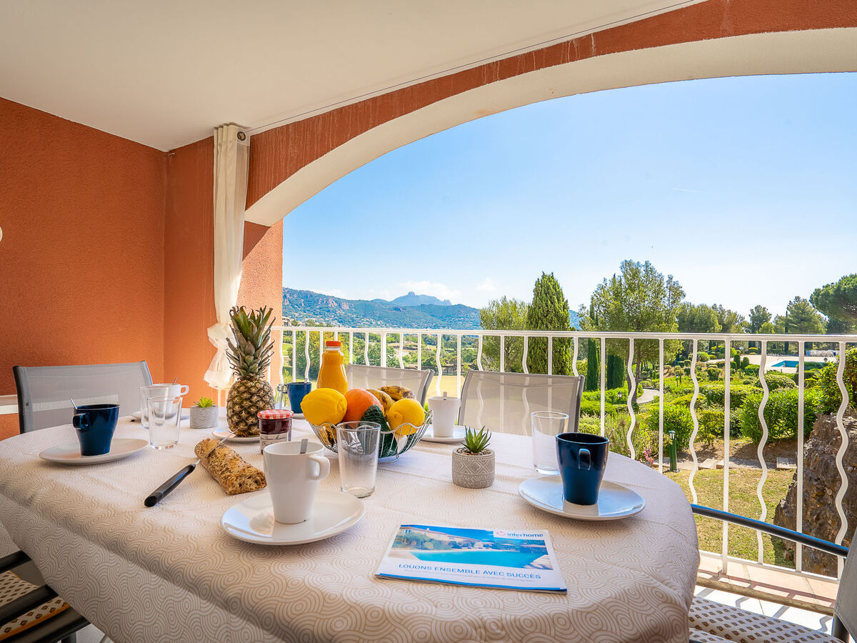 Appartement 38 m² au Village Cap Estérel, vue golf et piscine - Photo 2