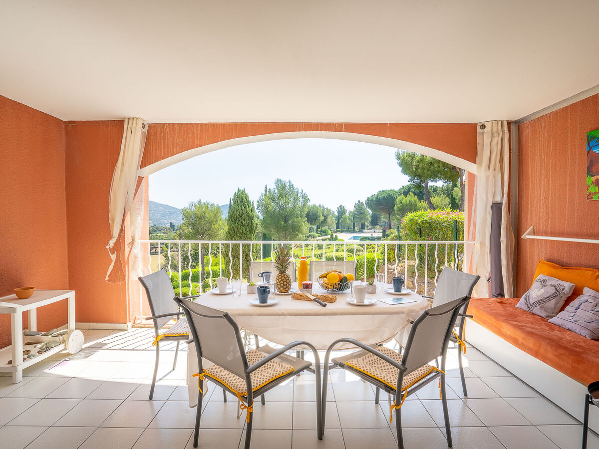 Appartement 38 m² au Village Cap Estérel, vue golf et piscine - Photo 4