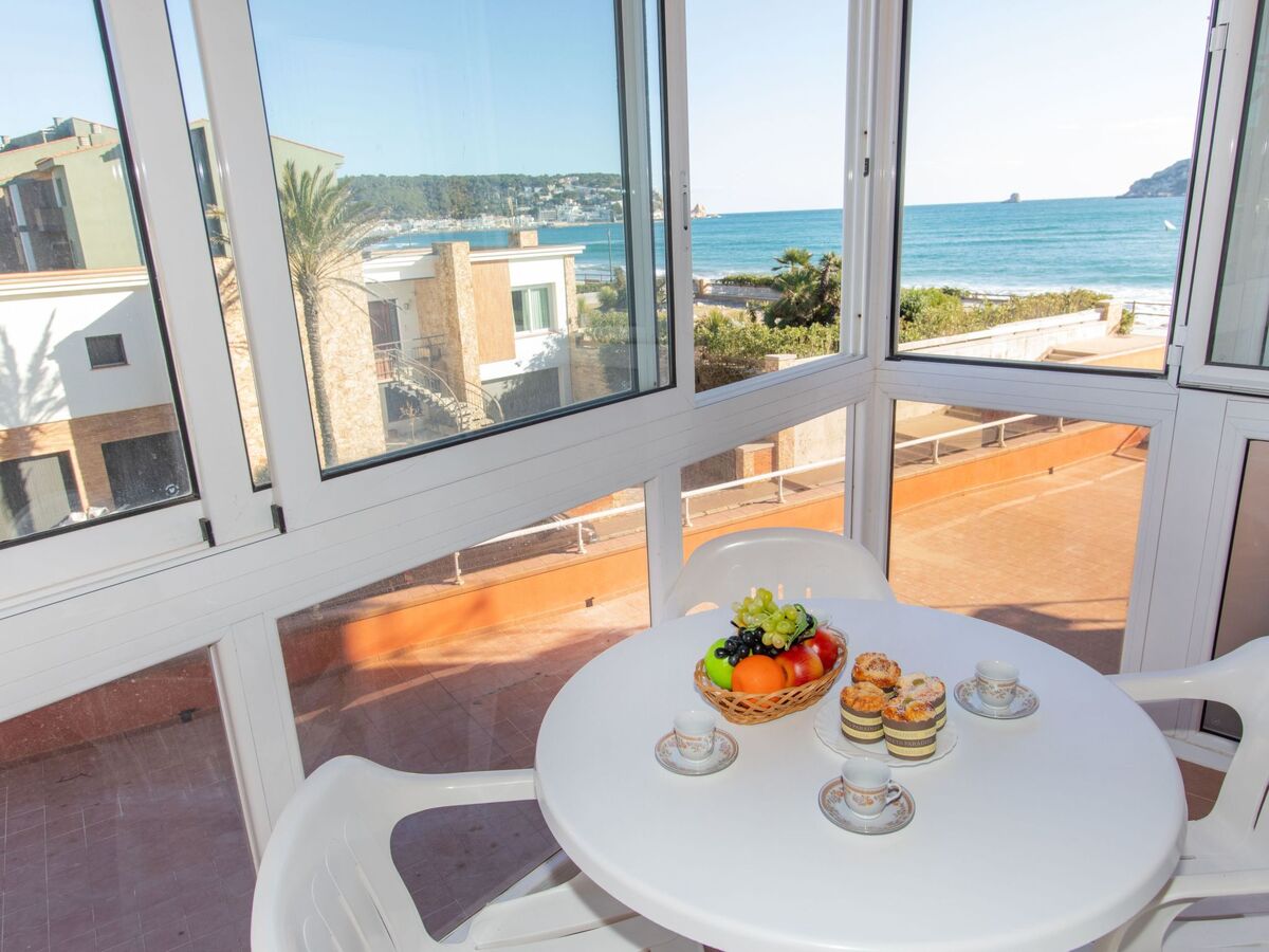 Appartement Artit, à 10 m de la plage Els Griells - Photo 1
