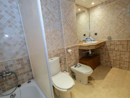 Appartement Golden Beach à 400 m de la plage, piscine - Photo 15