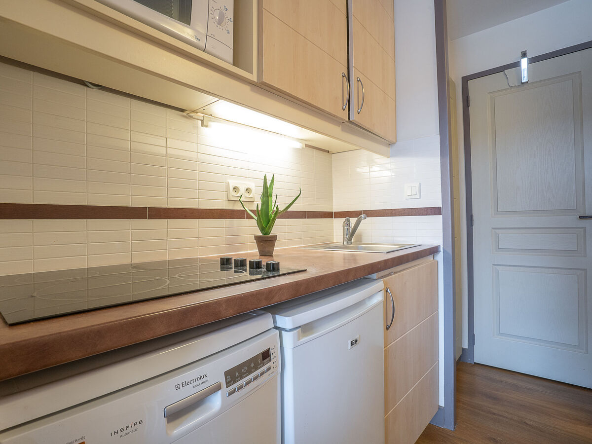 Studio 23 m² au Village Cap Estérel, terrasse et 5 piscines - Photo 3