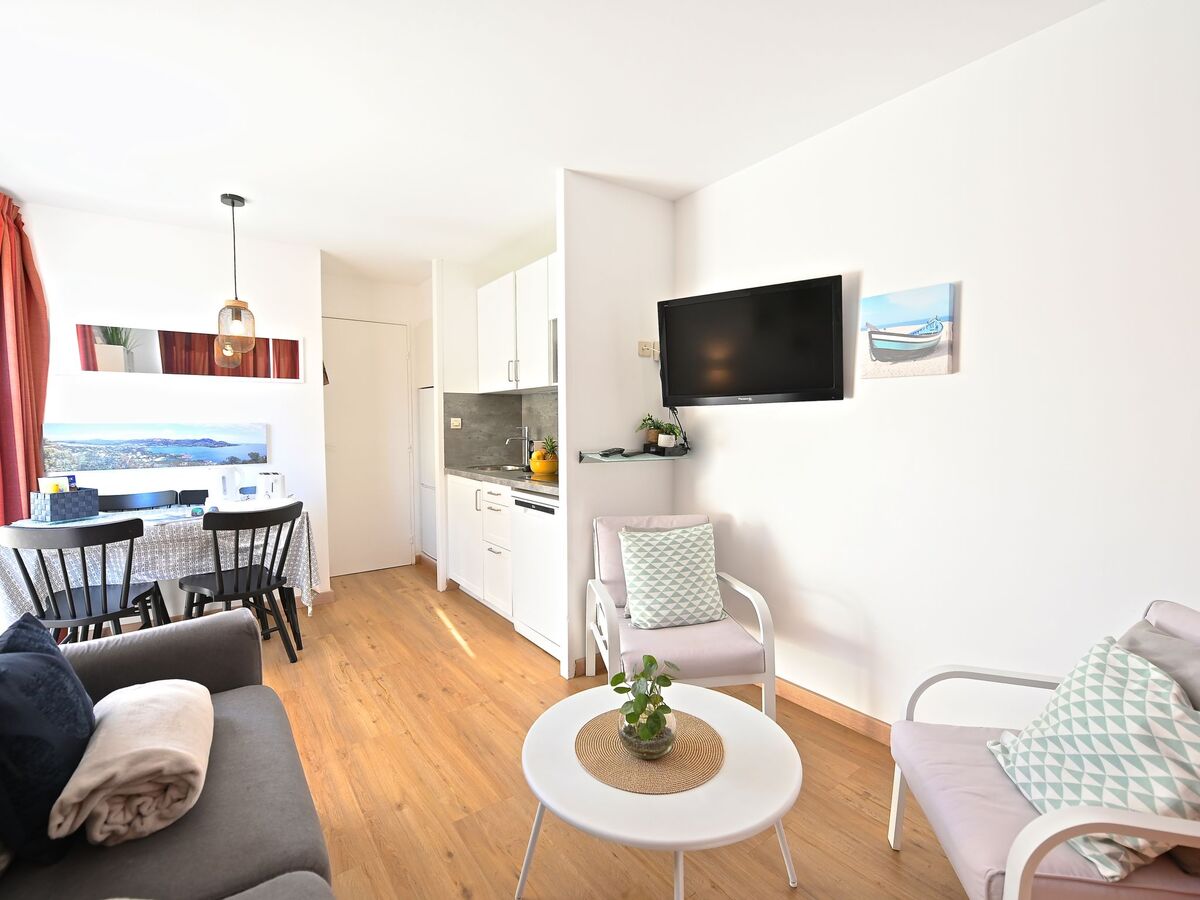 Appartement rénové 2024 au Village Cap Estérel, vue mer - Photo 8