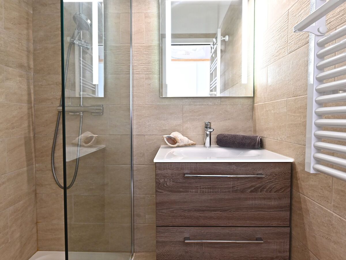 Appartement rénové 2024 au Village Cap Estérel, vue mer - Photo 10