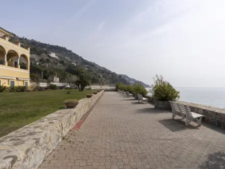 Vista Mare – Apt 70m² vue panoramique mer à Ventimiglia : photo 17