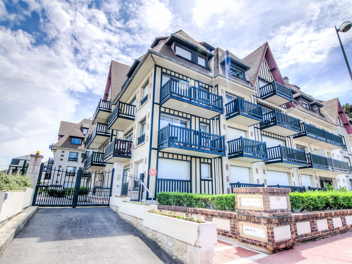 Appartement Le Carol Park – balcon sud à 450 m de la plage - Photo 13