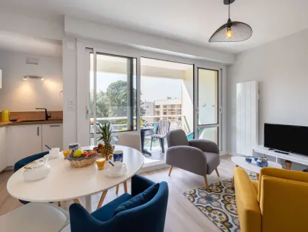 Studio rénové 26 m² avec balcon vue mer à Carnac : photo 6