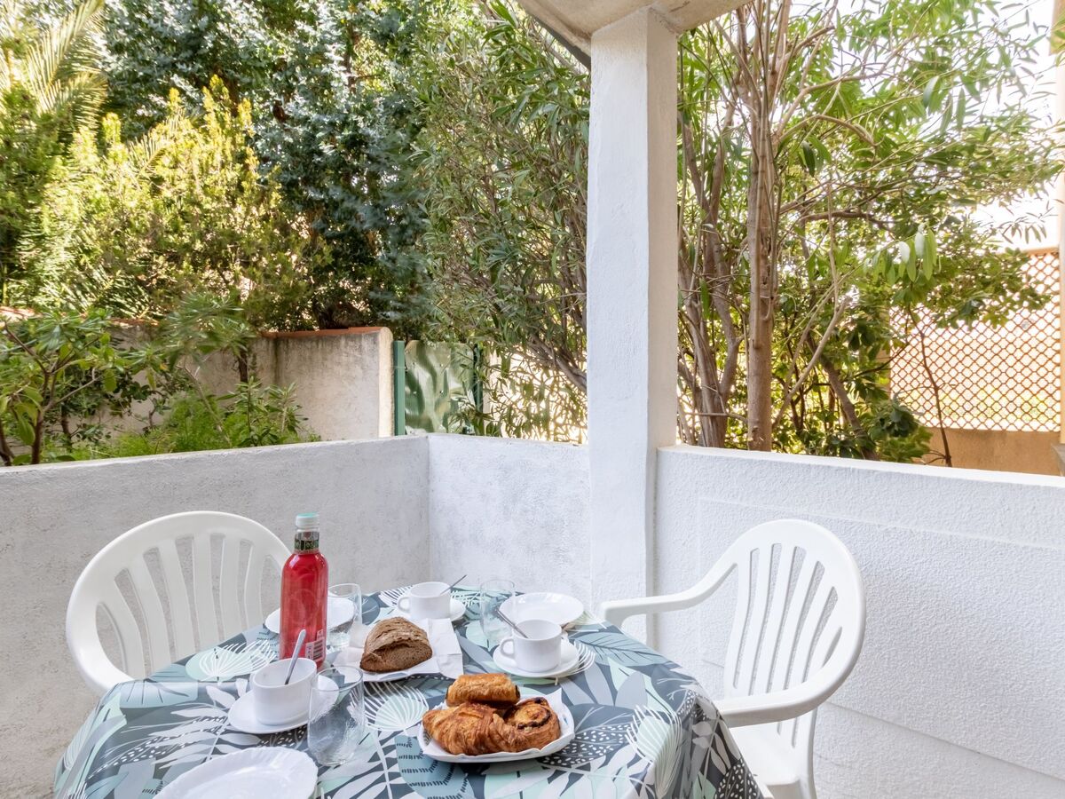 Appartement aux Lecques, à 30 m de la plage de sable - Photo 2