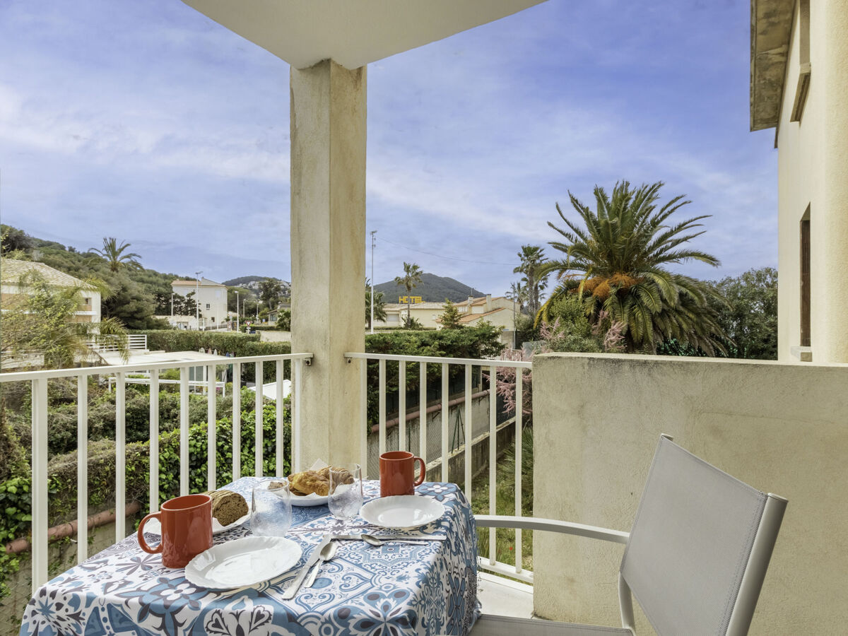 Appartement aux Lecques, à 30 m de la plage de sable - Photo 2