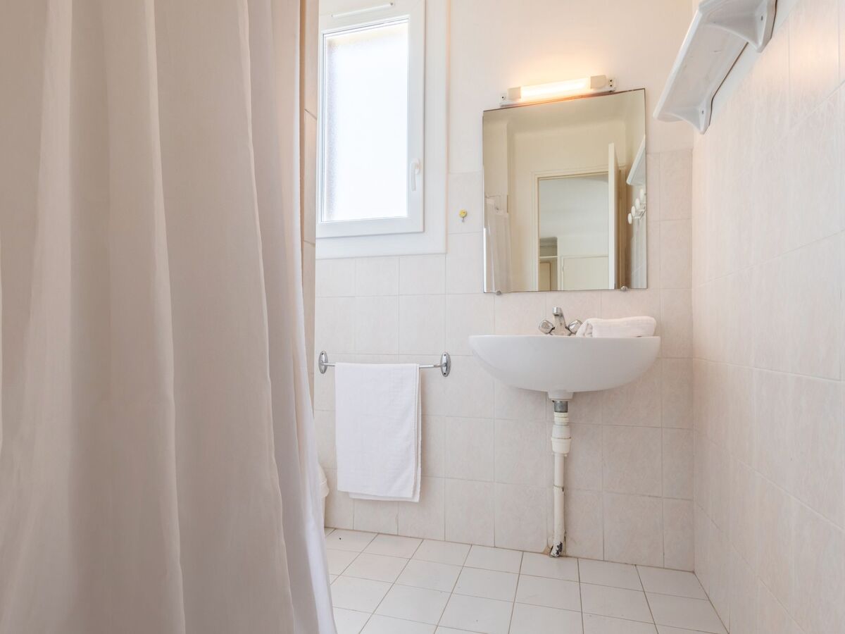 Appartement aux Lecques, à 30 m de la plage de sable - Photo 13