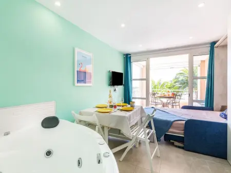 Studio rénové avec bain à remous, Cap Estérel Agay : photo 12