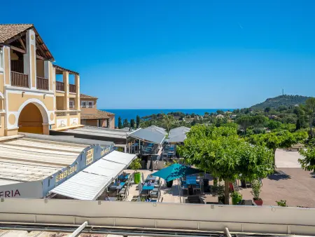 Location appartement à Agay Village Cap Esterel, Le Village (B1 331)