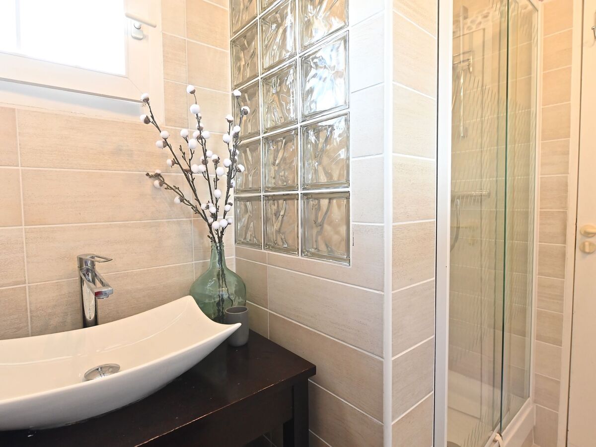 Appartement Le Village – vue mer, 2 terrasses, Cap Estérel - Photo 18