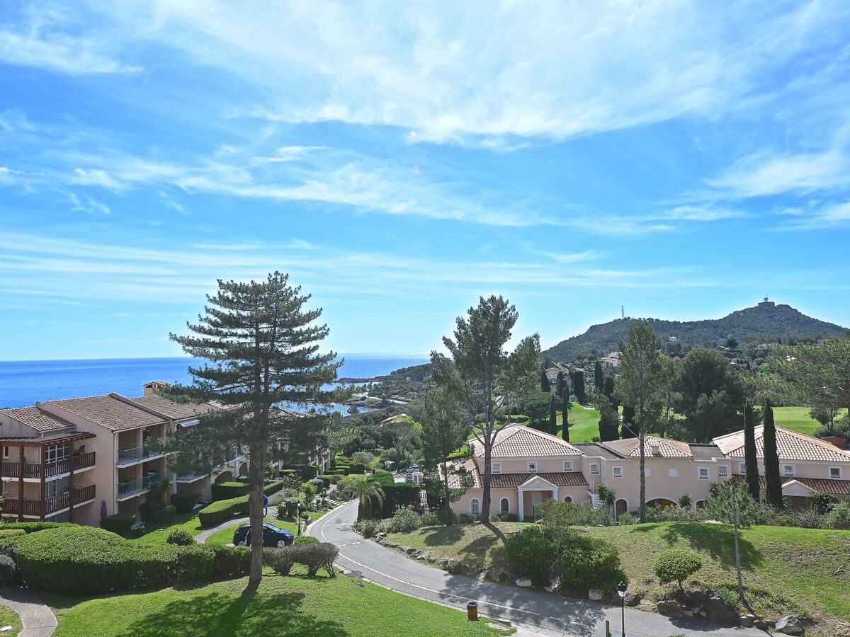 Appartement Le Village – vue mer, 2 terrasses, Cap Estérel - Photo 36