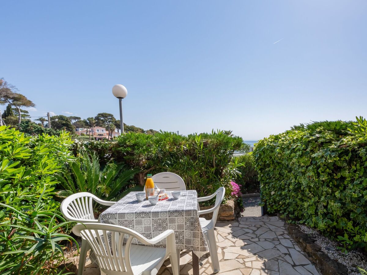 Appartement avec vue mer à 50m de la plage - Photo 4