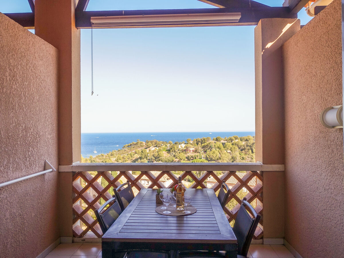 Appartement L'Esquinade – vue mer, terrasse couverte, Cap Estérel - Photo 2