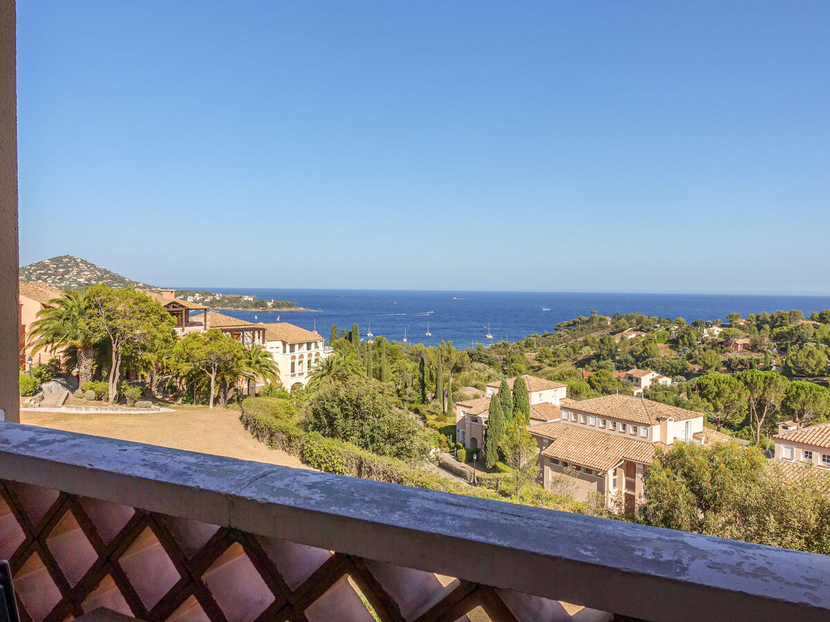 Appartement L'Esquinade – vue mer, terrasse couverte, Cap Estérel - Photo 25
